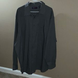 Roundtree & Yorke Travel Smart Gray Shirt